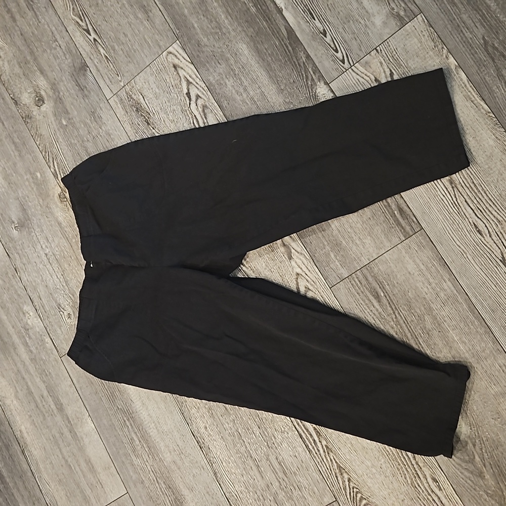 .Womens black pants size 2X petite